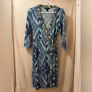 BCBG Maxazria Stylish Blue and Green Wrap Dress size small colourful bohemian